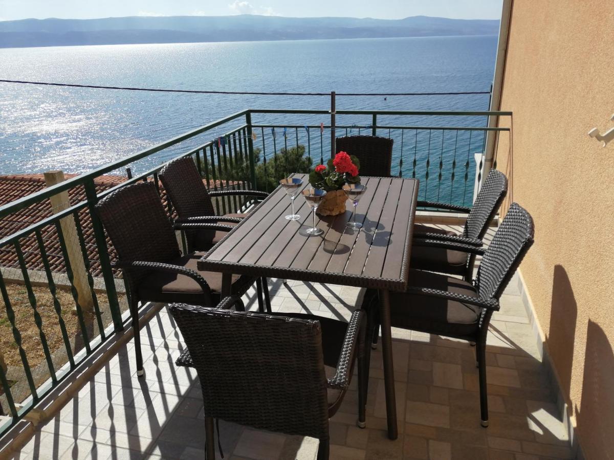 House Karlo Apartments أوميس المظهر الخارجي الصورة
