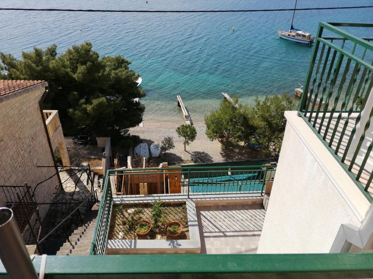 House Karlo Apartments أوميس المظهر الخارجي الصورة