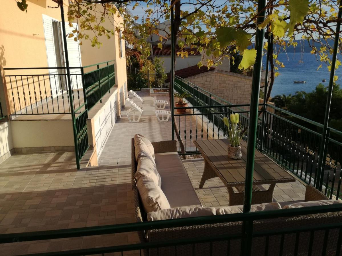 House Karlo Apartments أوميس المظهر الخارجي الصورة